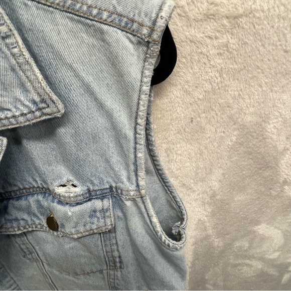 Lerner vintage denim jean jacket vest grunge distressed women’s medium light - Picture 6 of 8